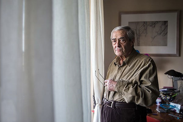 یاد آنها که در آثارشان قدم میزنند