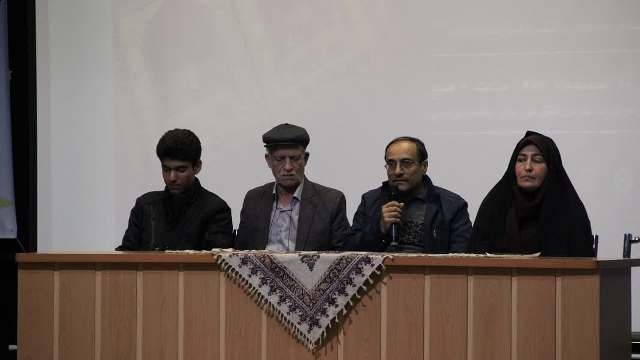 پوستر سیزدهمین جشنواره کتابخوانی رضوی اصفهان رونمایی شد