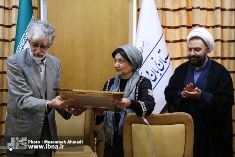 انتشار ۲۰ عنوان کتاب جدید و انعقاد تفاهمنامه با دستگاههای مختلف