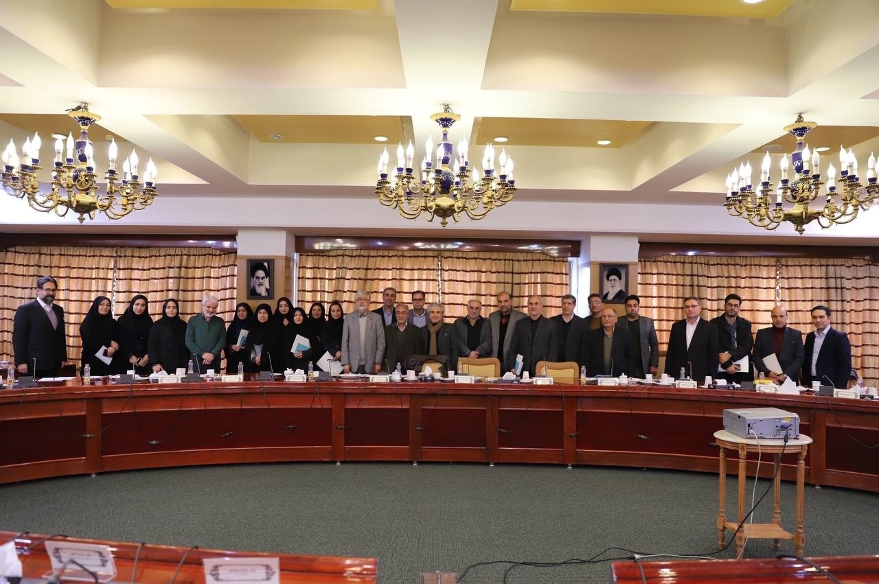 انتشار ۲۰ عنوان کتاب جدید و انعقاد تفاهمنامه با دستگاههای مختلف