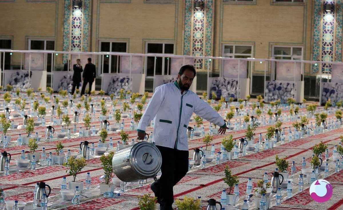 زیارت کربلا در نوروز برای روزه داران چه حکمی دارد؟