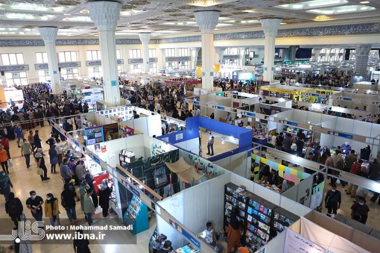 کتاب در چهار قاب / فصلهای ۱۴۰۲ برای یارمهربان چطور گذشت؟