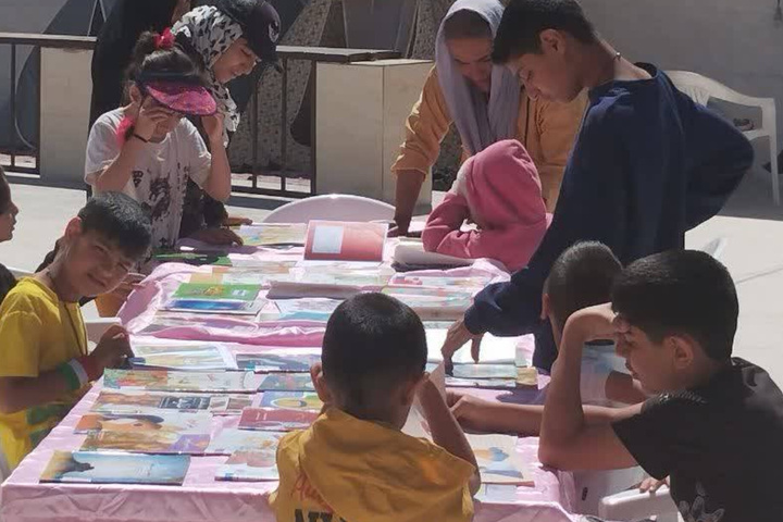 ایستگاه مطالعاتی «بهار در بهار» در  حاجی‌آباد برپا شد