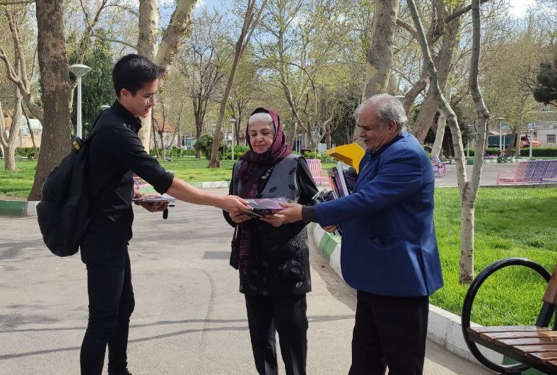 نذر کتاب؛ نذر دانایی