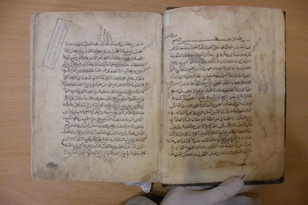 نسخه ۷۶۳ ساله نهجالبلاغه در موزه وقف همدان/ موزه وقف مزین به ۸۲ نسخه خطی است