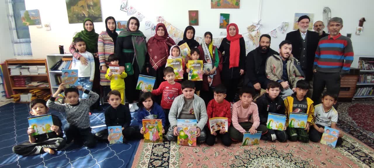 روایتی از «کلبه کاغذی» قم/ پایگاهی برای کتاب و خدمات اجتماعی - فرهنگی