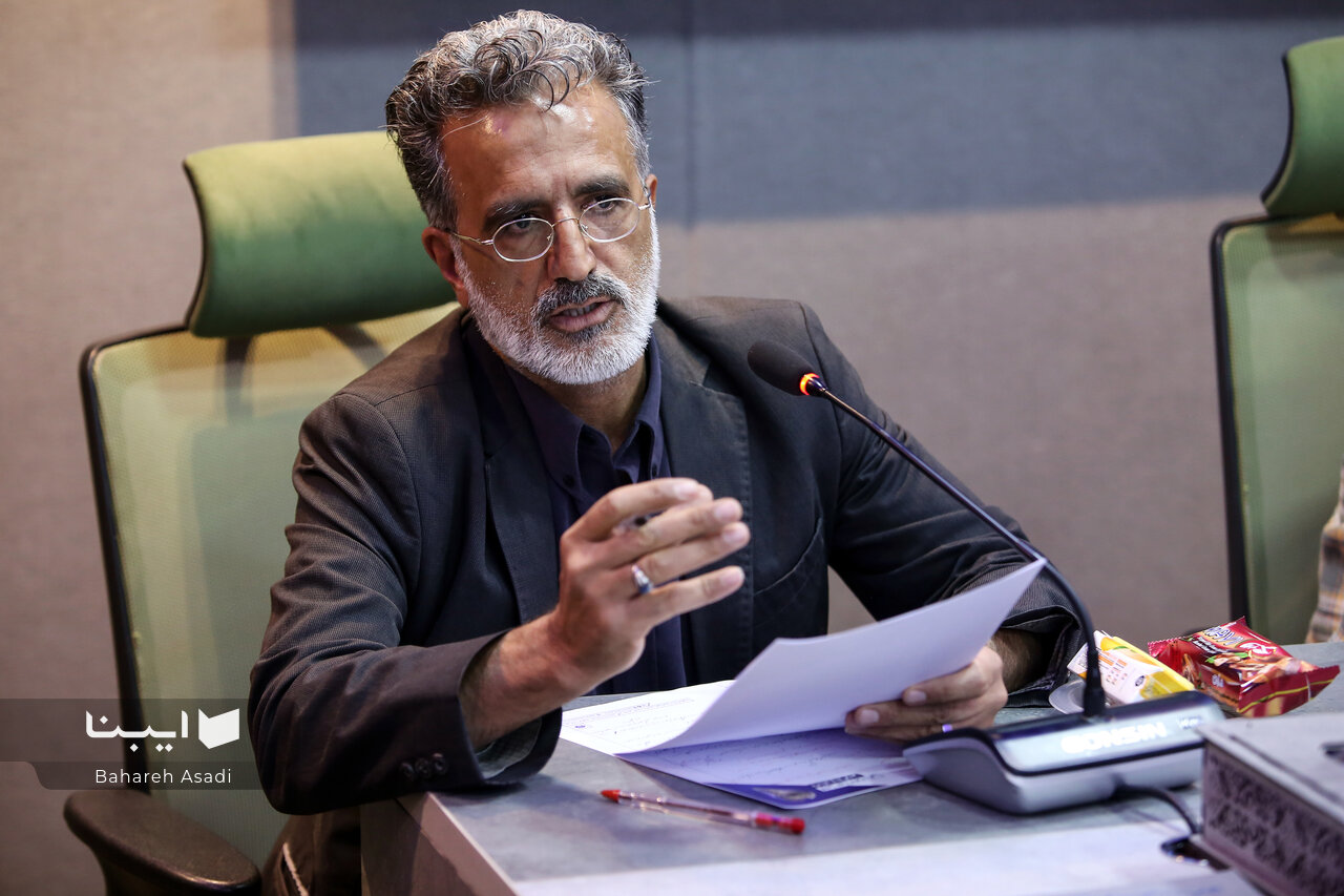 هر پدیده در دنیا با روایت گویاتر است