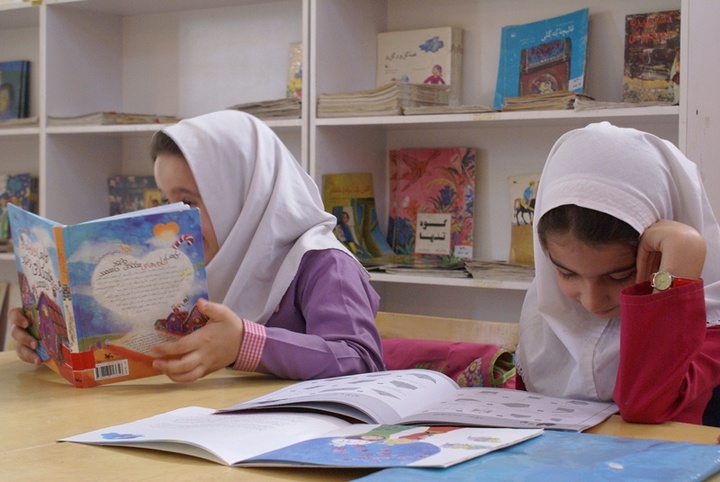 پویش خاطره‌نویسی روز معلم و مسابقه کتابخوانی در زنجان برگزار می‌شود