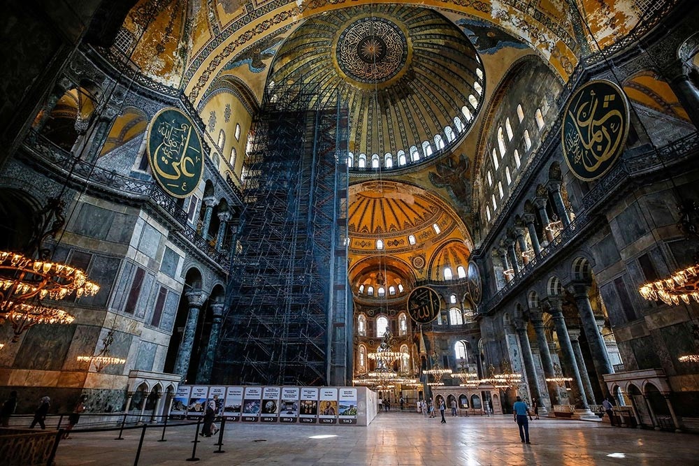 راهنمای بازدید از کلیساهای استانبول