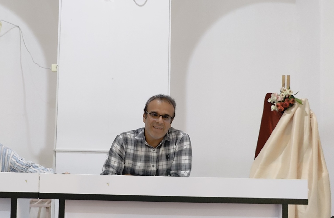 «آینده ما ماضی استمراری است» نگاهی نو به رباعی دارد / رباعیاتی از سر نوآوری و آگاهی