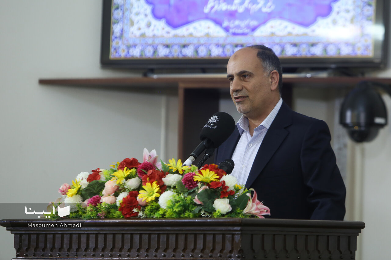 سعدی یادگار شکوهمند نبوغ بشری است