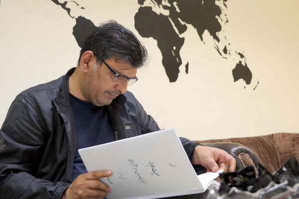 جمهوری اسلامی؛ عصر شکوفایی ادبیات اقوام/ «علی شیر نوایی» منادی وحدت ترکی و فارسی است