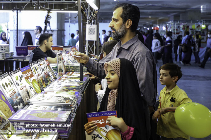 فروش مجازی نمایشگاه کتاب دسترسی شهرستانی‌ها را بیشتر کرده است