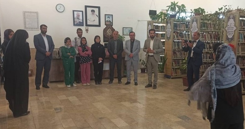 کتابخانه عمومی شهید کریمیان آلونی میزبان هنرآموزان شاهنامه‌خوانی و نقالی شد