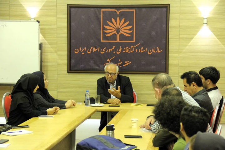 کارگاه آموزشی «تولید حافظه در بازگشت شفاهیات» در شیراز برگزار شد