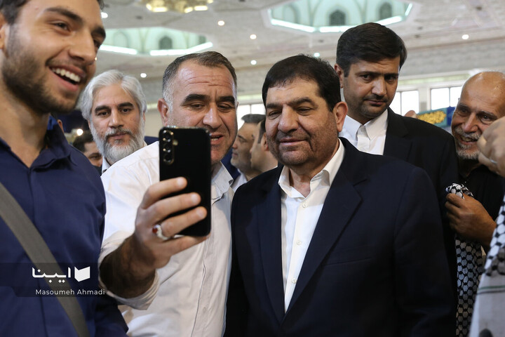 بازدید معاون اول رئیس‌جمهور از نمایشگاه کتاب تهران