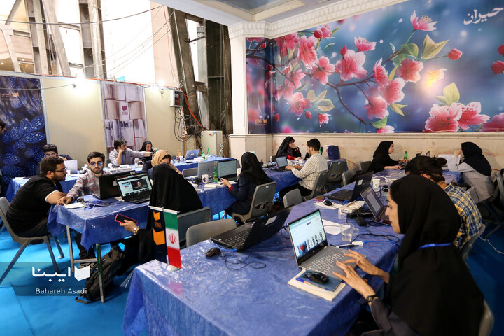 حضور خبرگزاری تخصصی کتاب ایران (ایبنا) در نمایشگاه کتاب تهران-۲