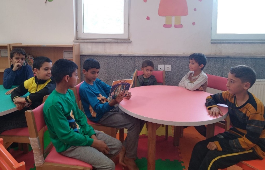 افتتاح سالن مطالعه «کنکوریها» در گناباد/ اهدای کتاب به کتابخانه کاشانی تربتحیدریه