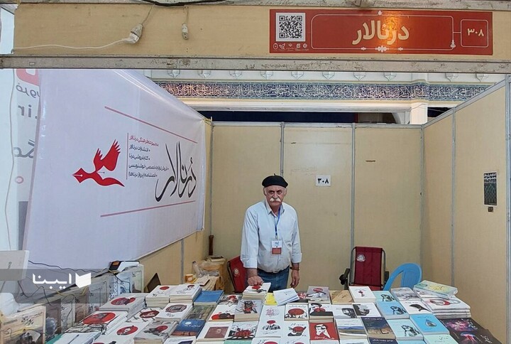 روایت زندگی عبدالجبار خوشنویس در نمایشگاه کتاب تهران