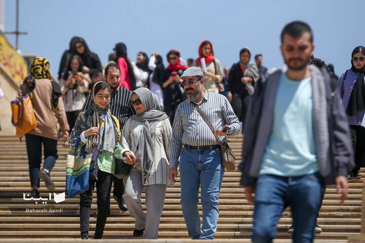 حضور پررنگ خانواده ها در نمایشگاه کتاب تهران