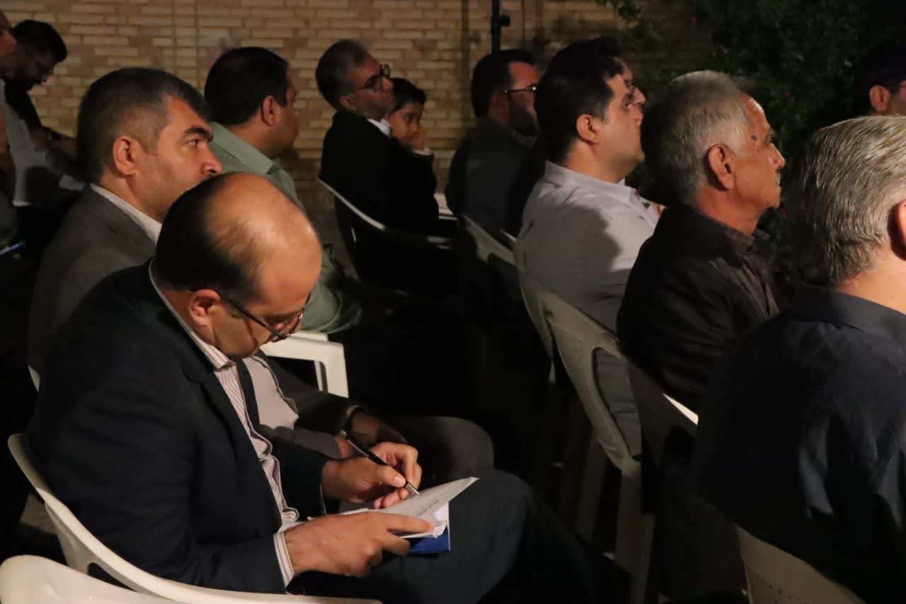 رونمایی و جشن امضای کتاب «در دامگَه بیهودِگی»