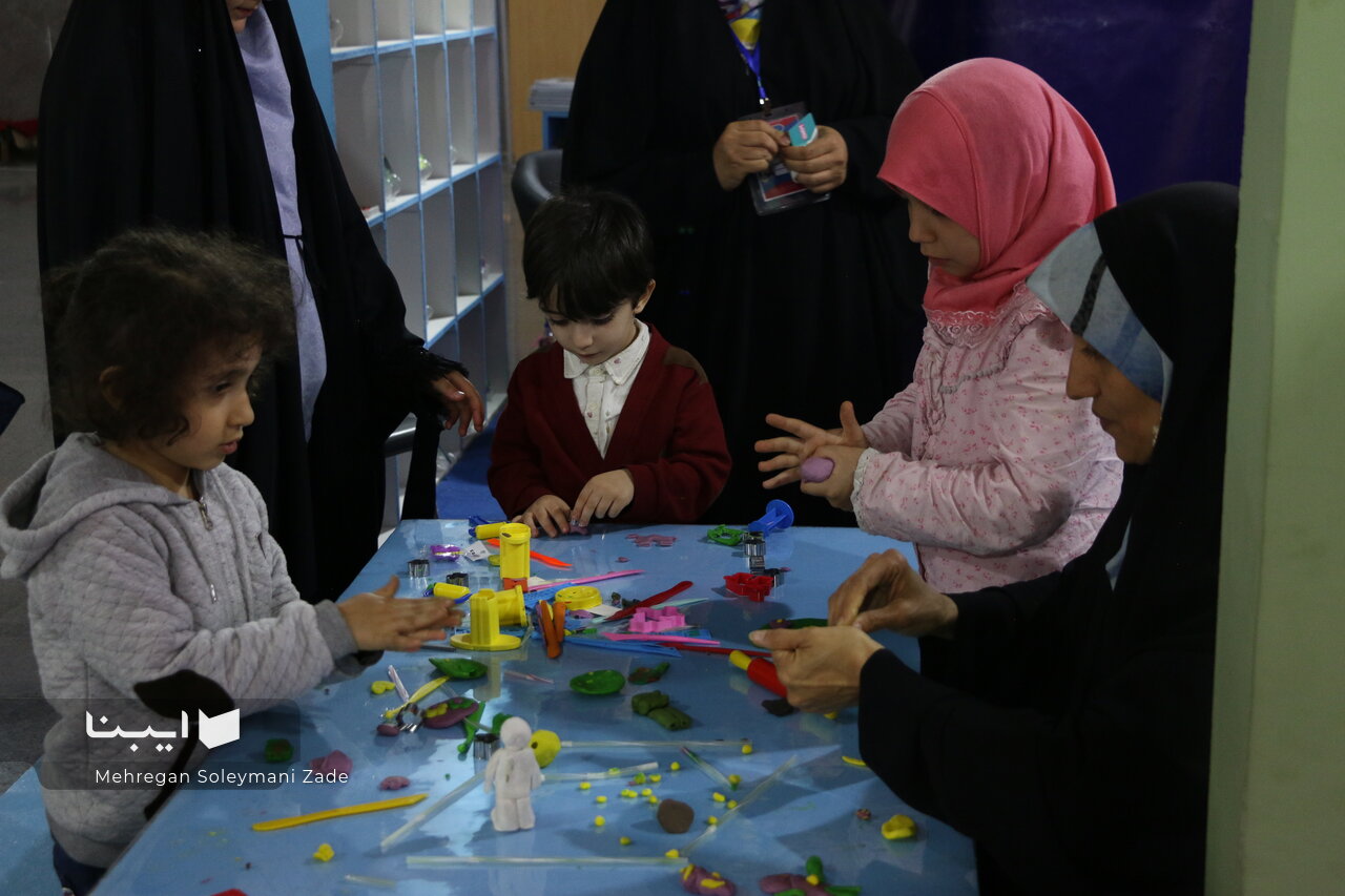 از بازی گفتوگومحور درباره زندگی شهدا تا نجات ماهیها از زبالههای دریا