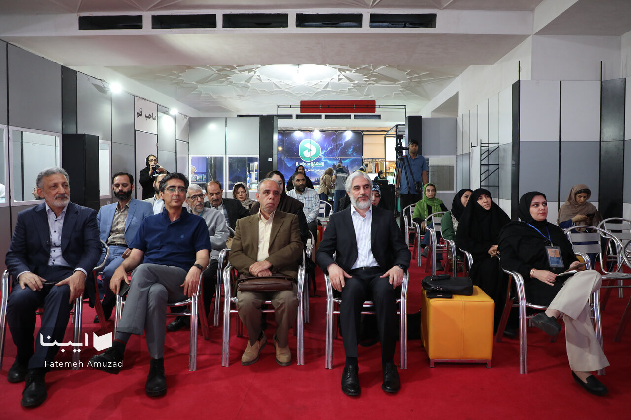 رونمایی از این نشان، نشانه آغاز یک کار بزرگ است