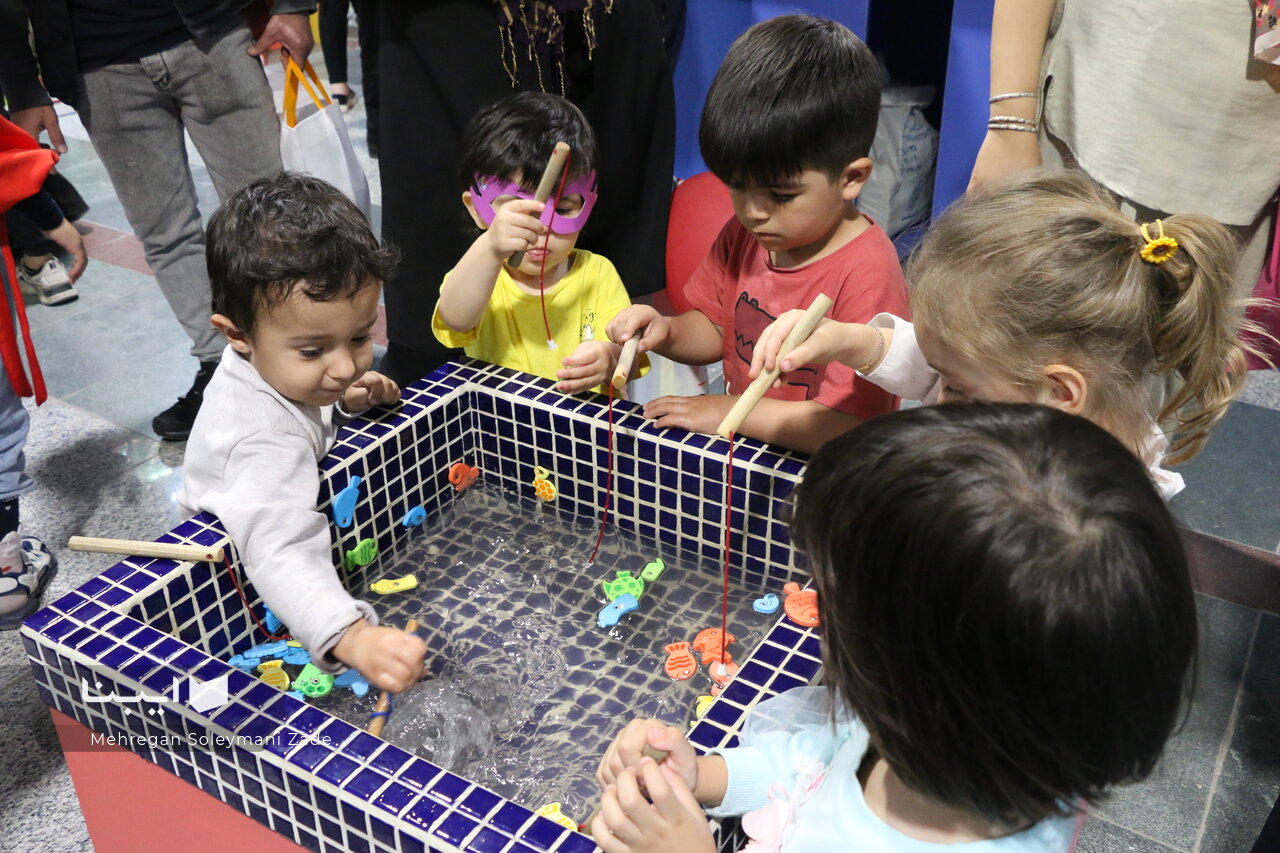 از بازی گفتوگومحور درباره زندگی شهدا تا نجات ماهیها از زبالههای دریا