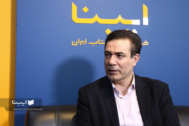 عرضه ۵۰ عنوان کتاب جدید مرکز نشر دانشگاهی در نمایشگاه کتاب ۱۴۰۴