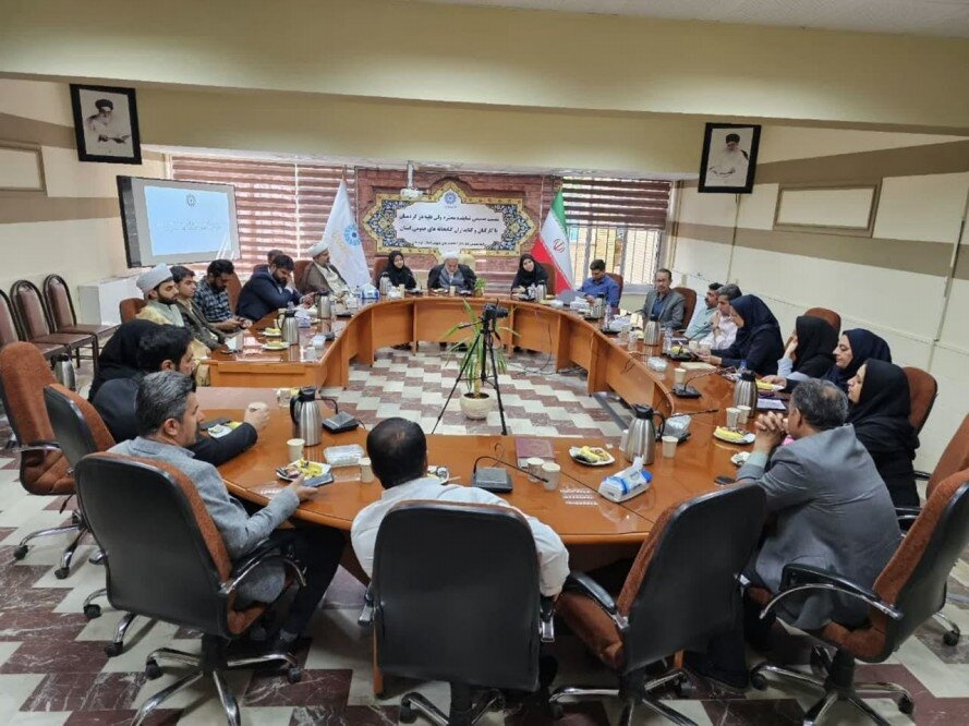 مسئله کتاب همچون ورزش باید مورد توجه ویژه باشد