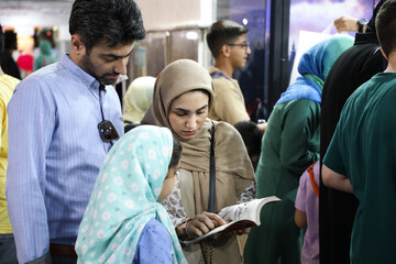 قصه‌گویی؛ میراث زنده مادرانگی