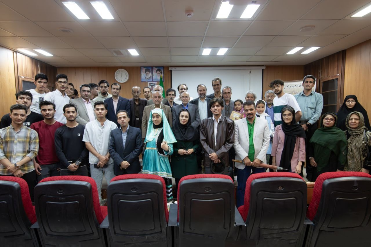 اولین جلسه انجمن شاهنامهخوانی و شاهنامهپژوهی مهر برگزار شد