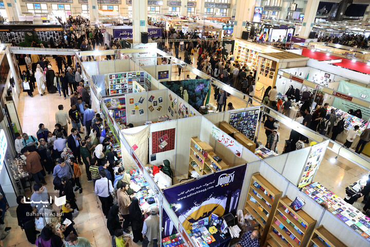 استقبال مردم در دهمین روز از نمایشگاه کتاب تهران -2