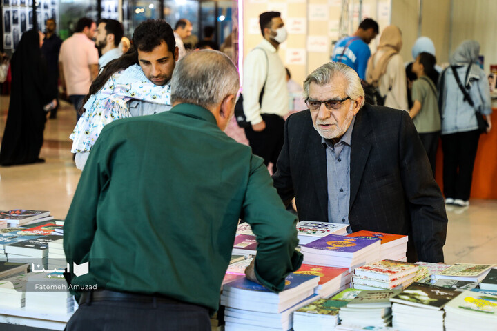 نهمین روز نمایشگاه کتاب تهران-1