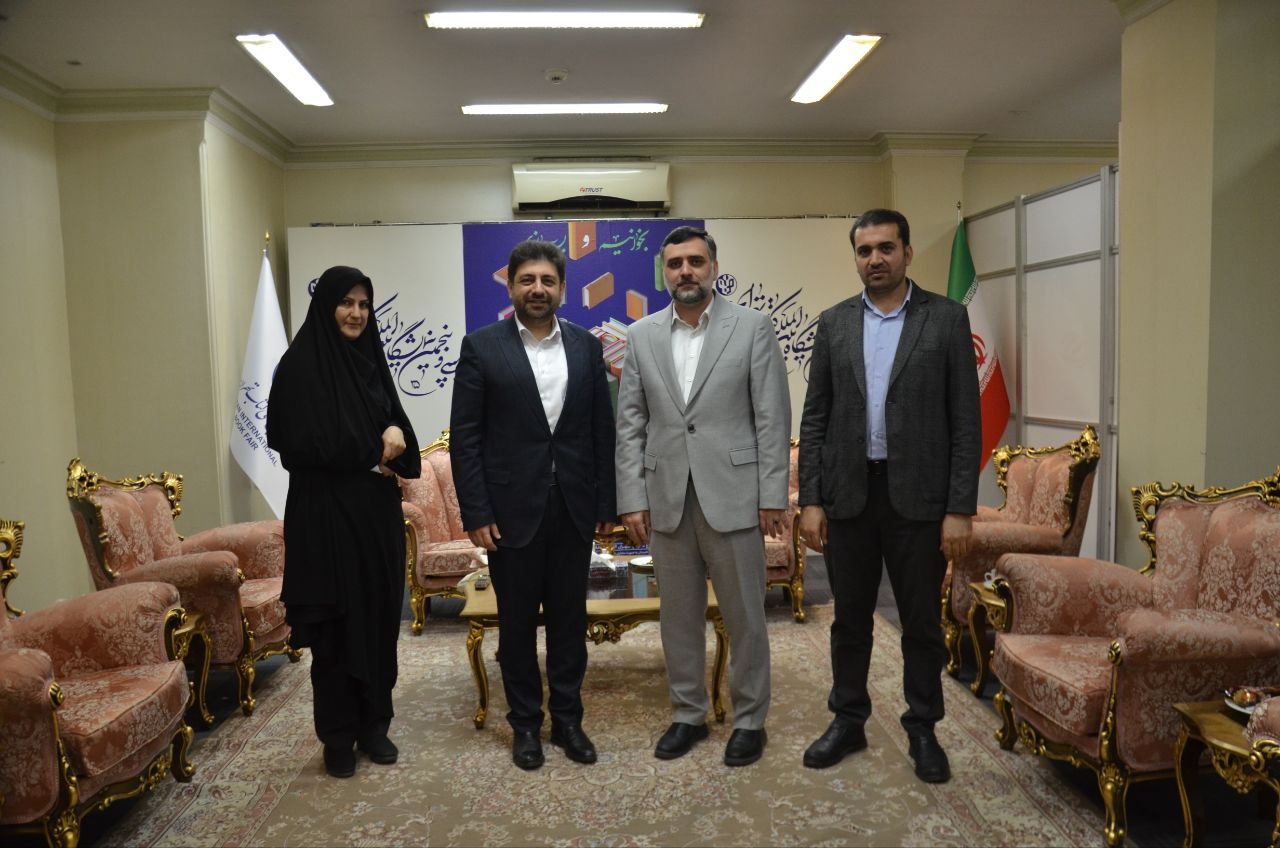 ادبیات کودک ایران را به دنیا معرفی میکنیم