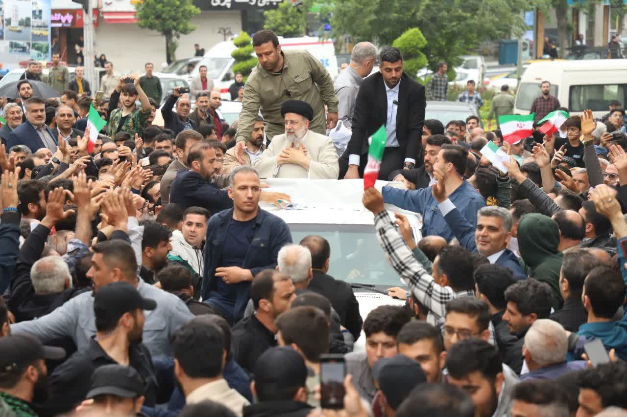 بازخوانی آخرین سفر رئیسجمهور به مازندران/ خادم جمهور و دغدغه کارگران