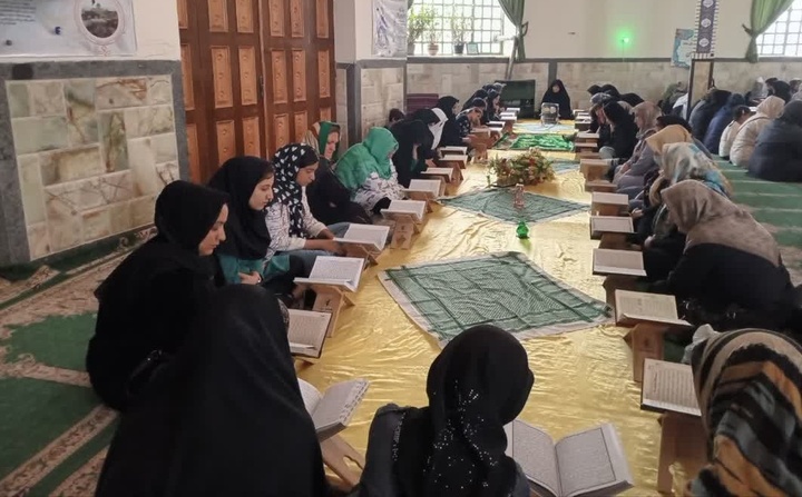 محافل یادبود شهدای خدمت و ختم قرآن در کانون‌های مساجد کردستان برگزار می‌شود