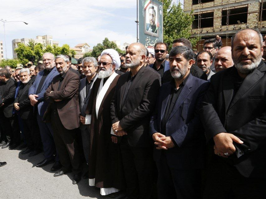 تشییع پیکر استاندار شهید آذربایجان شرقی در مراغه/ وزیرکشور: مالک رحمتی نماد مدیر جهادی شد