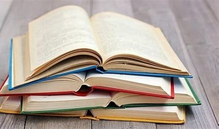 اهمیت طرح جلد و ظاهر کتاب‌ها از زبان کاظم طلایی