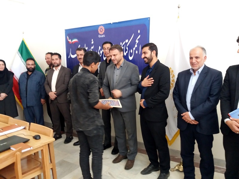 بهار نیازمند کتابخانه استاندارد است