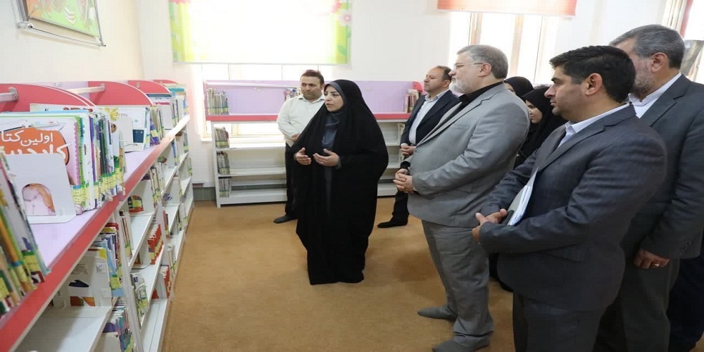 حفظ و نگهداری نسخ خطی به عنوان شناسه هویتی آذربایجانغربی اهمیت دارد