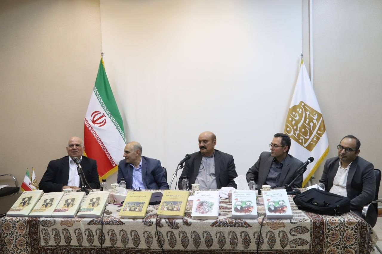 مورخی که یکی از قلههای تاریخنگاری امروز است/ ترکیب نگرش مورخانه و فیلسوفانه