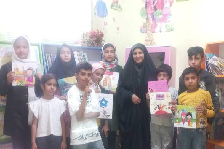 اردوی «بخوانیم و بدانیم» در تربتحیدریه / کارگاه مقدماتی الفبای شعر در خواف