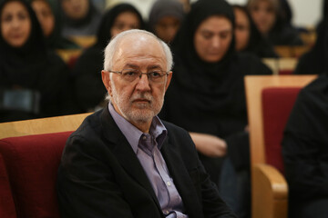 توجه ویژه رهبر انقلاب به کتاب «پاسیاد پسر خاک» در پاسداشت جایگاه شهید ابوترابی