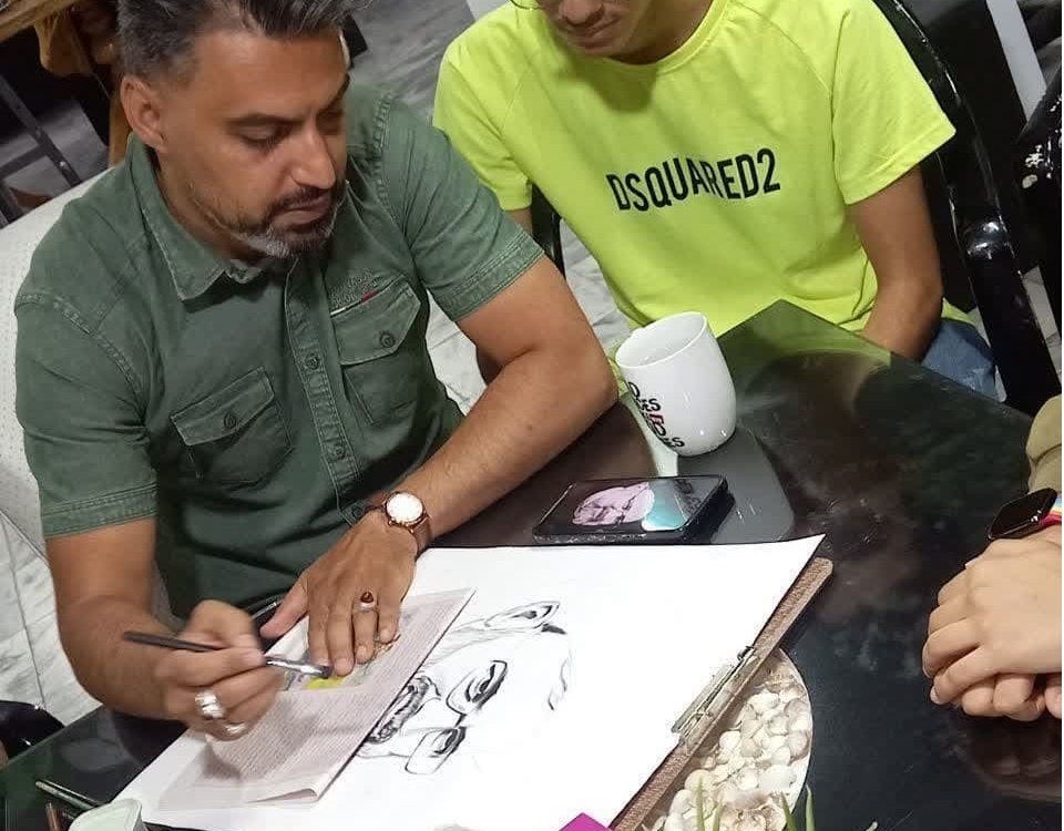 خوانش کتاب در تربتحیدریه / تقدیر از معلمان فعال حوزه کتاب طرقبه و شاندیز