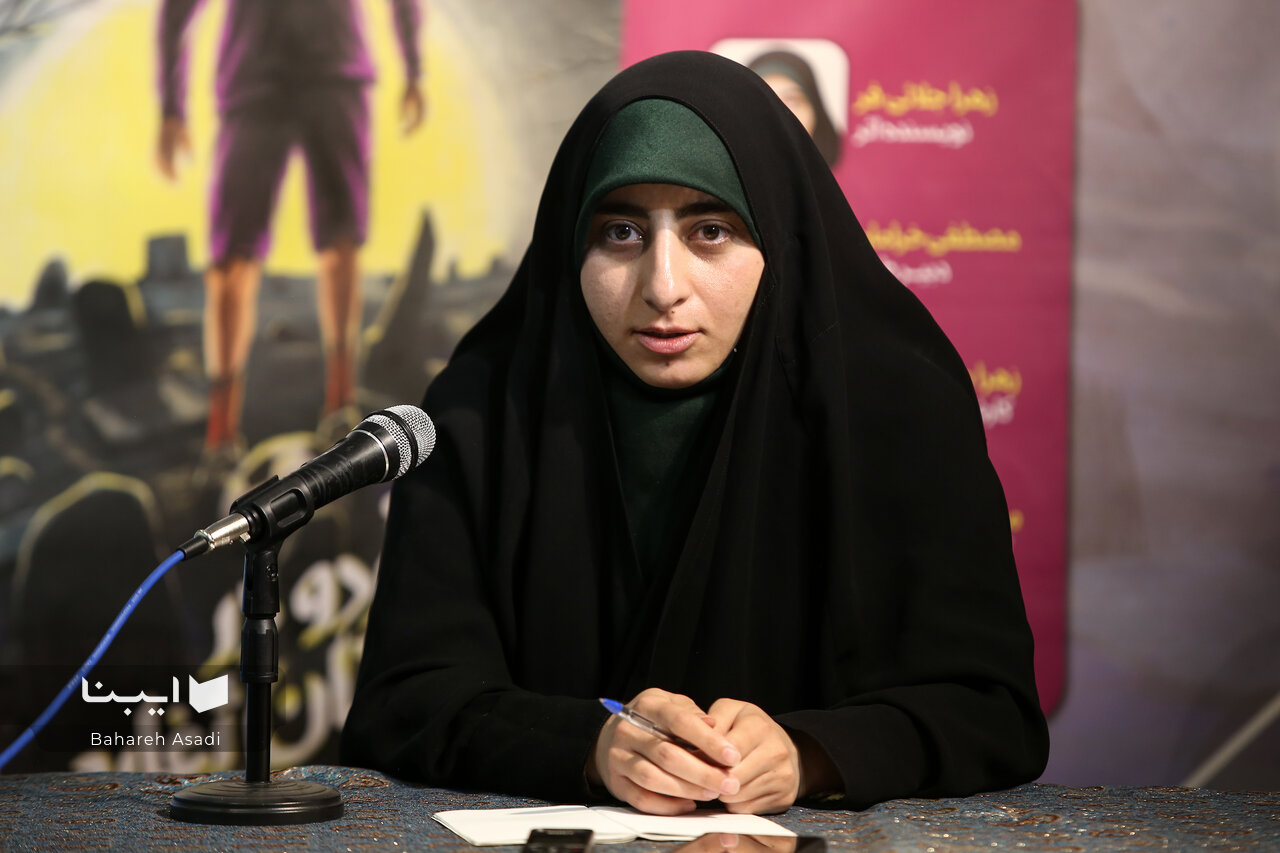 هنر نویسنده این است که همهچیز را به مخاطب نگوید