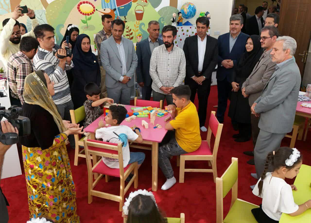 کتابخانه عمومی شهید آیتالله رئیسی در قروه افتتاح شد