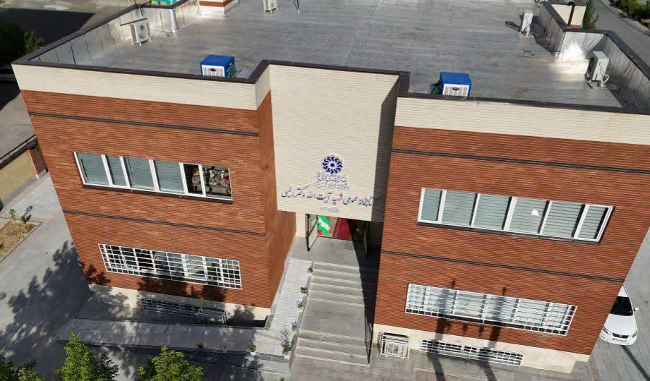 کتابخانه عمومی شهید آیتالله رئیسی در قروه افتتاح شد