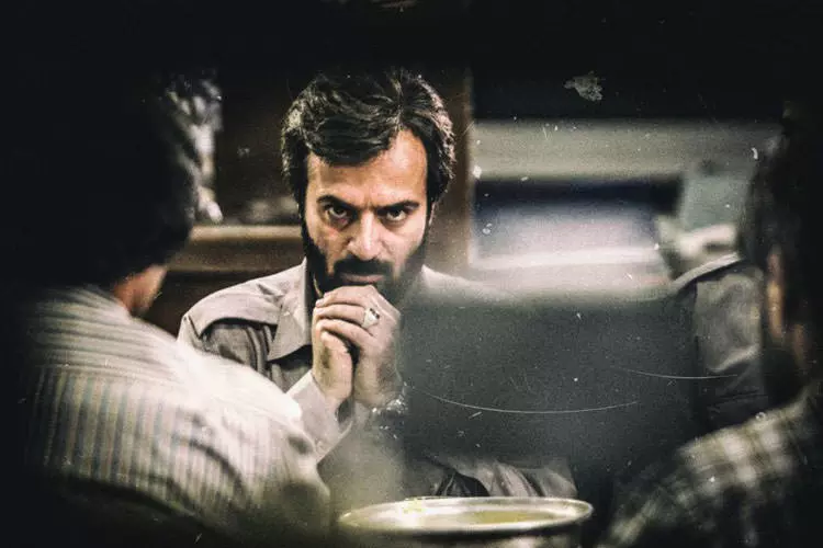 برگی از جنایات ظالمان در برابر مردم ایران / از منافقین تا صدام