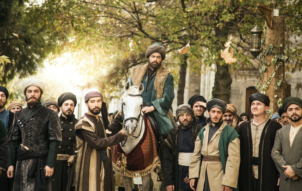 «ملت عشق» پرداختی تعجبآور از مولانا و شمس/ اقتباسی که باید پشتوانه مطالعاتی میشد